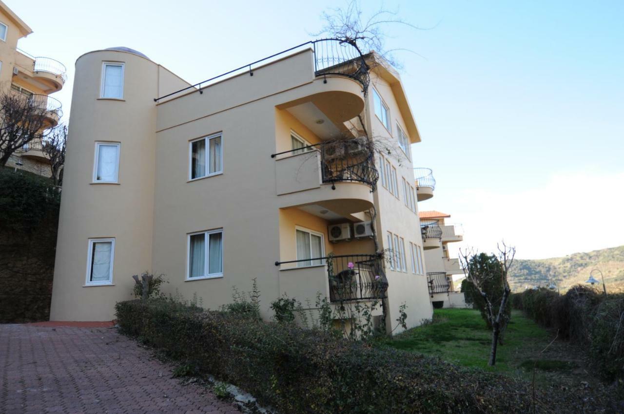 קרגיג'ק Gold City Luxury Accommodation מראה חיצוני תמונה